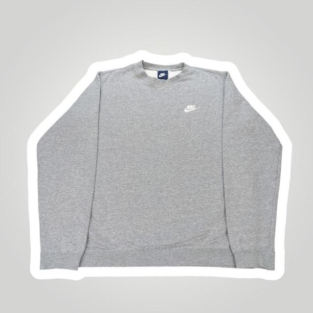 Nike Men's Sweatshirt - Grey - M on Productcaster.