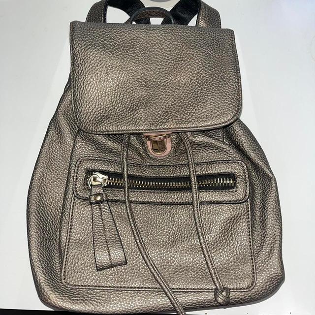 Women's Backpacks - Grey on Productcaster.