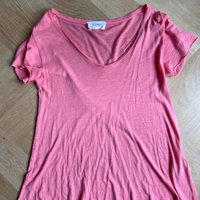 American Vintage Women's T-shirt - Pink - 10 on Productcaster.