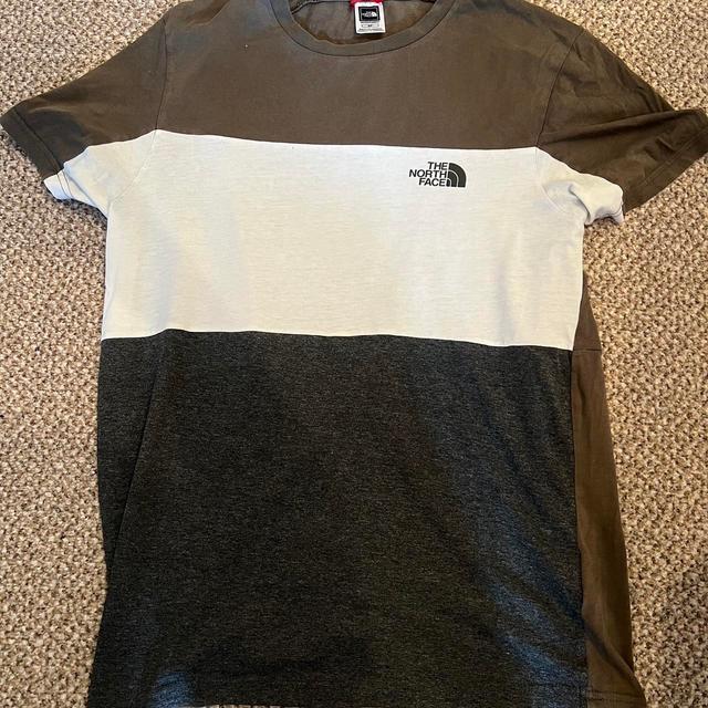 The North Face Men's T-shirt - Multi/Grey - S on Productcaster.