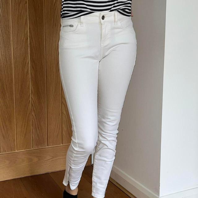 Marks & Spencer Women's Skinny Jeans - White - UK 10 on Productcaster.