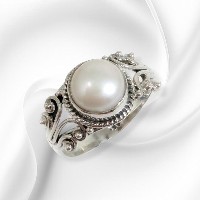 Women's Ring - White on Productcaster.