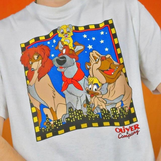 Disney Men's T-shirt - White - XL on Productcaster.