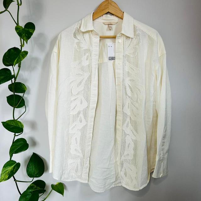 H&M Women's Shirt - White/Cream - XS on Productcaster.