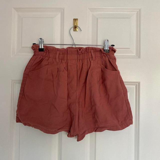 Pull&Bear Women's Shorts - Pink - UK 8 on Productcaster.