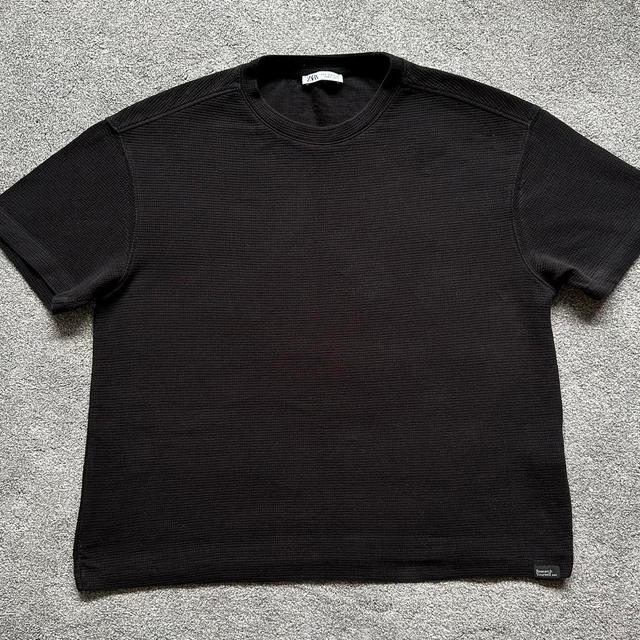 Zara Men's T-shirt - Black - S on Productcaster.