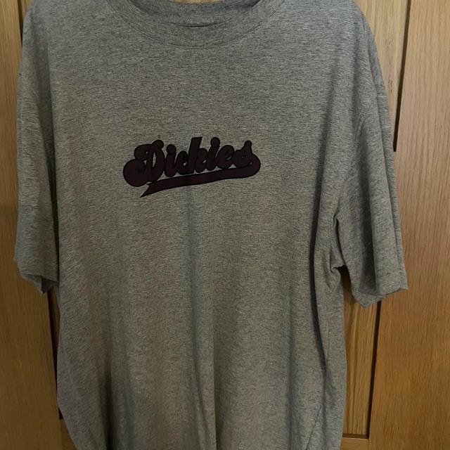 Dickies Men's T-shirt - Grey/Burgundy - L on Productcaster.