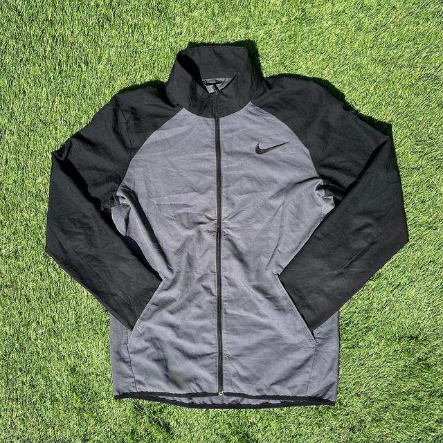 Nike Men's Jacket - Black/Grey - S on Productcaster.