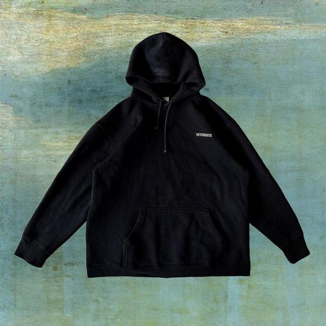 Vetements Men's Hoodie - Black - L on Productcaster.