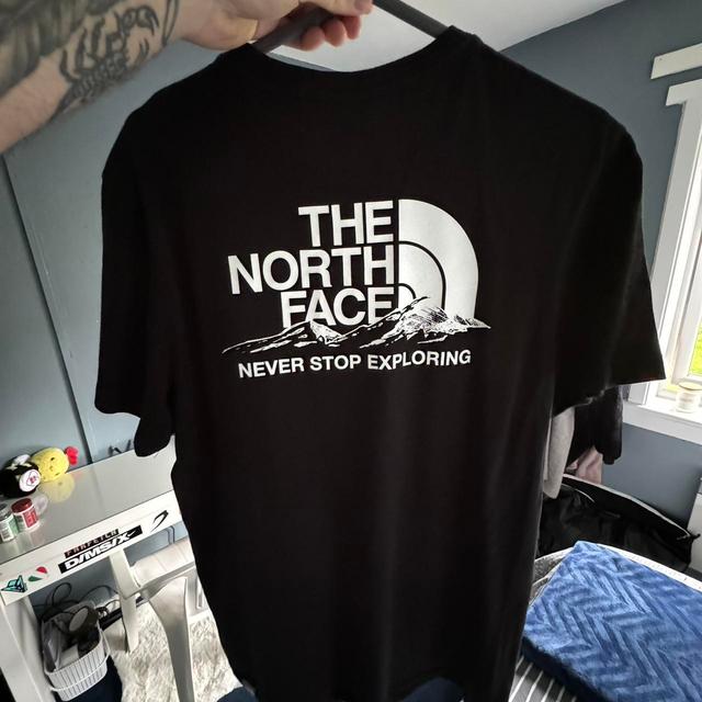 The North Face Men's T-shirt - Black - M on Productcaster.