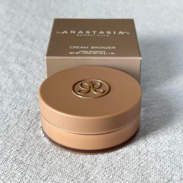 Anastasia Beverly Hills Bronzer and contour - Tan/Brown on Productcaster.