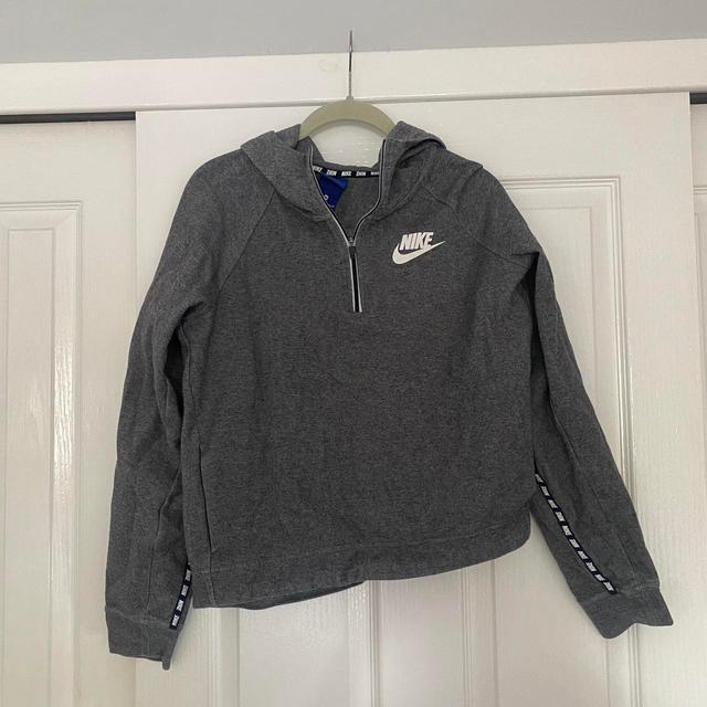 Nike Women's Hoodie - Grey - M on Productcaster.