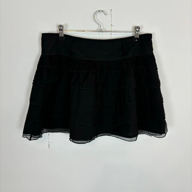 Vintage Women's Mini Skirt - Black - 30" on Productcaster.