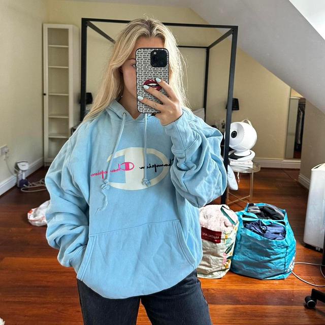 Champion Women's Sweatshirt - Blue - M on Productcaster.