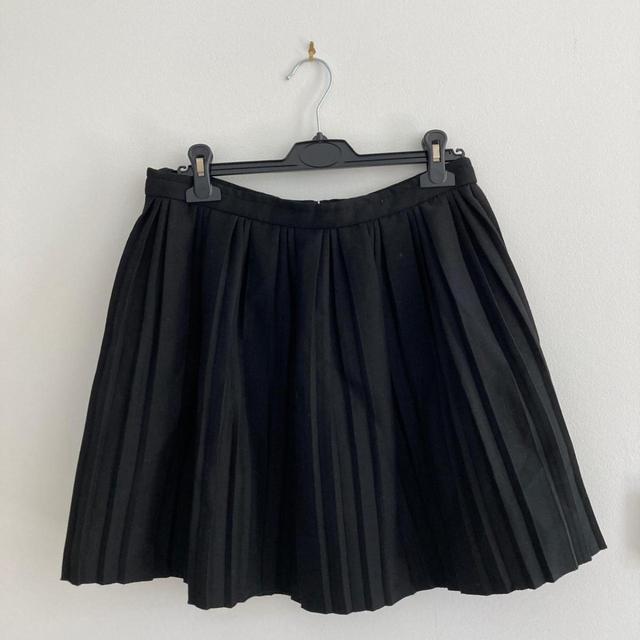 COS Women's Skirt - Black - UK 10 on Productcaster.