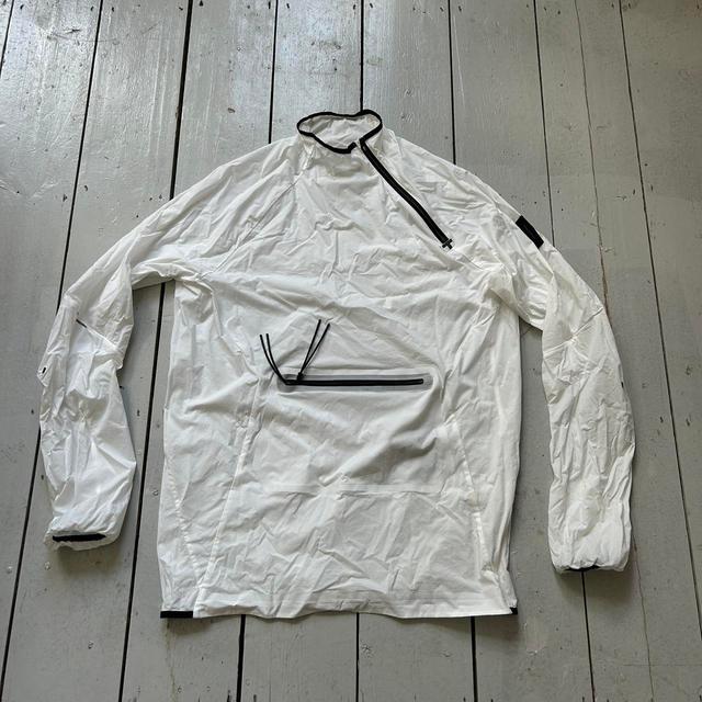 On Running Men's Jacket - White - M on Productcaster.