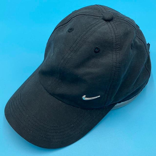 Nike Men's Caps - Black on Productcaster.