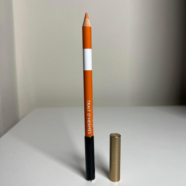 Hermes Eyeliner - Orange on Productcaster.