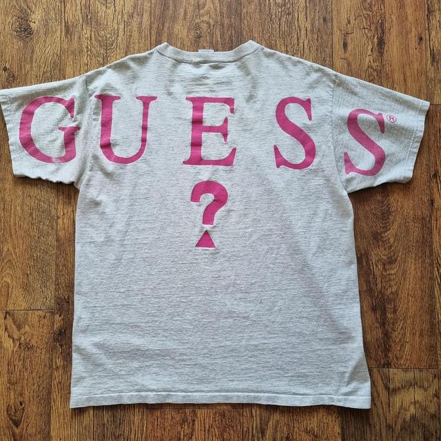 Guess Men's T-shirt - Grey/Pink - XL on Productcaster.