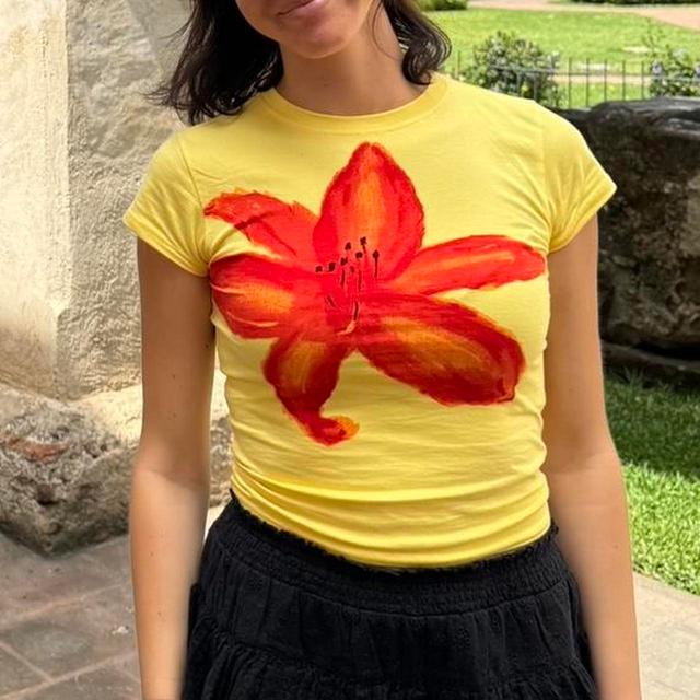 Motel Women's T-shirt - Yellow/Red - 8 on Productcaster.