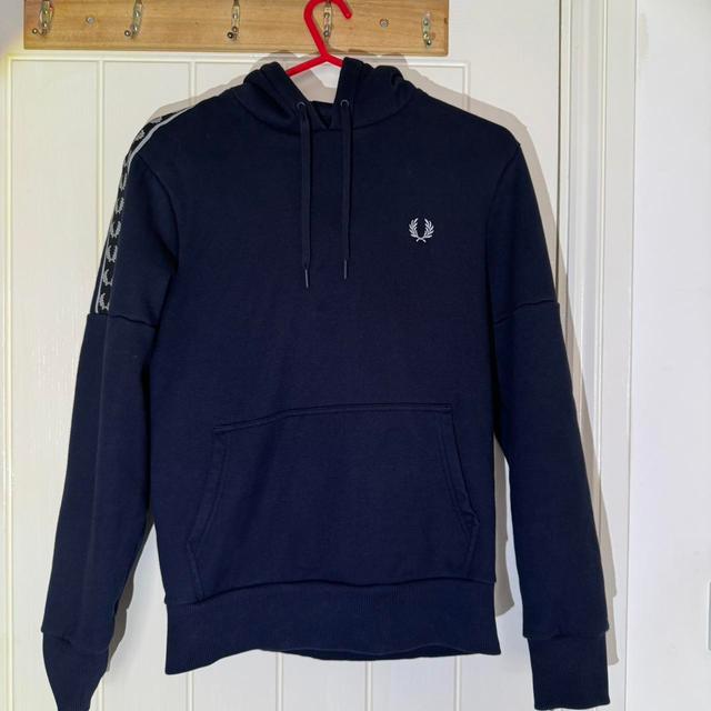 Fred Perry Men's Hoodie - Navy - S on Productcaster.