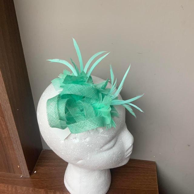 Women's Hair accessory - Green on Productcaster.