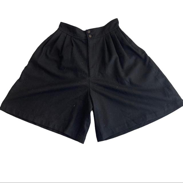 Comme des Garçons Men's Shorts - Black - M on Productcaster.