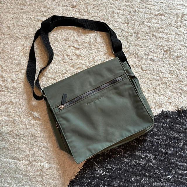 Mountain Warehouse Men's Bag - Khaki/Green on Productcaster.