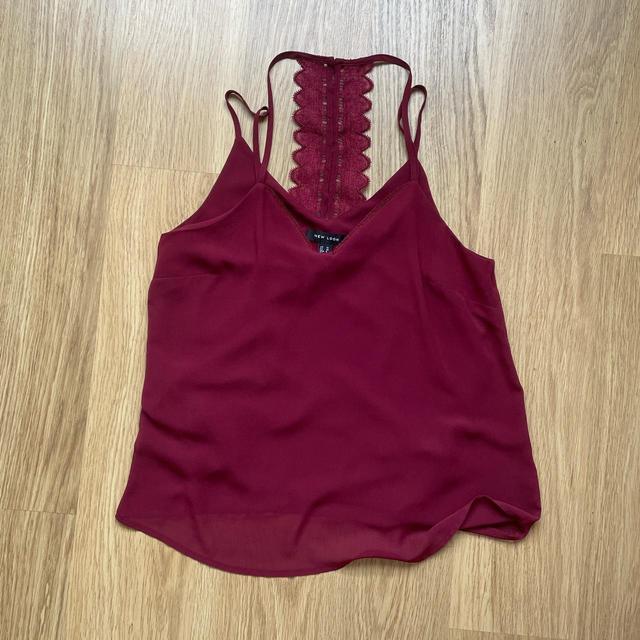 New Look Women's Vest - Burgundy - 8 on Productcaster.