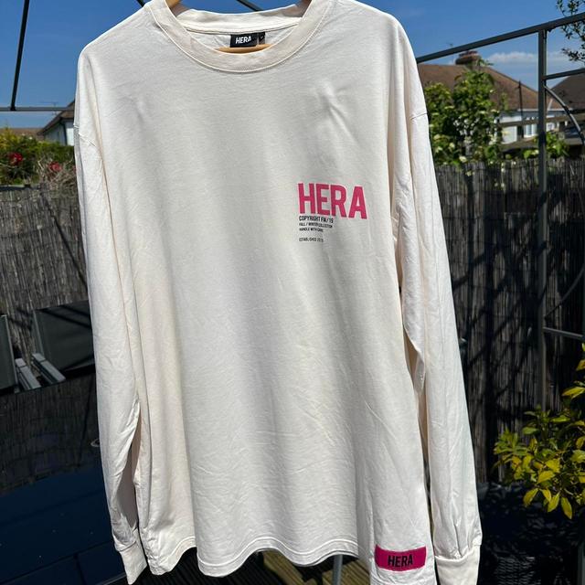 Hera London Men's T-shirt - Cream - XL on Productcaster.