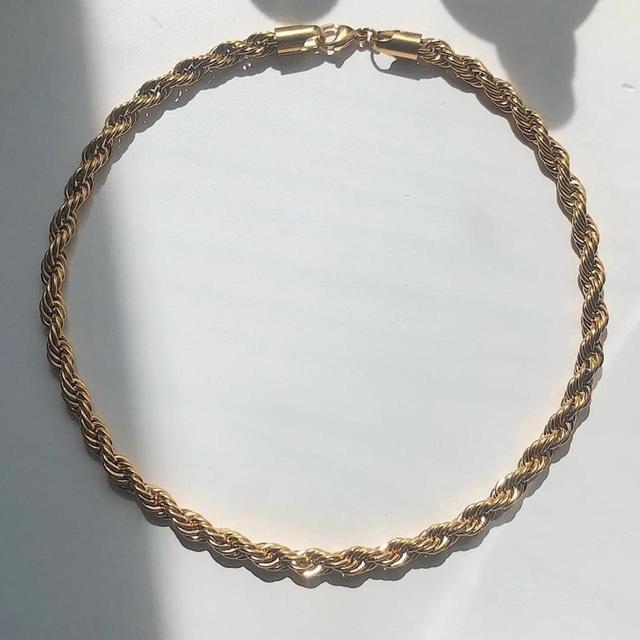 Women's Necklace - Gold on Productcaster.