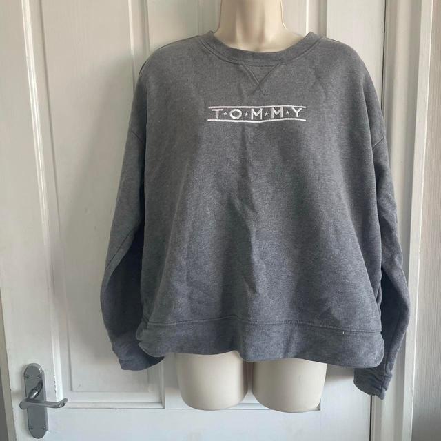 Tommy Hilfiger Women's Jumper - Grey - L on Productcaster.