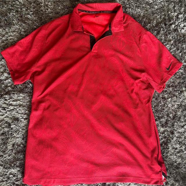 Nike Men's Polo shirt - Red - L on Productcaster.