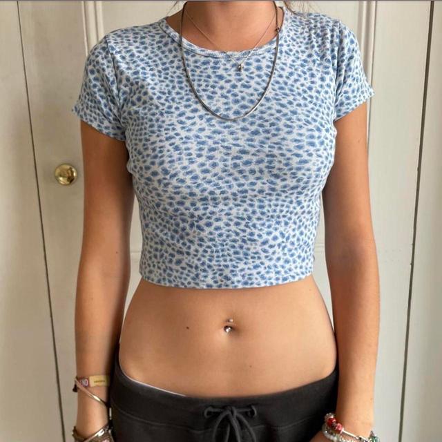 Brandy Melville Women's Crop top - Blue - 8 on Productcaster.