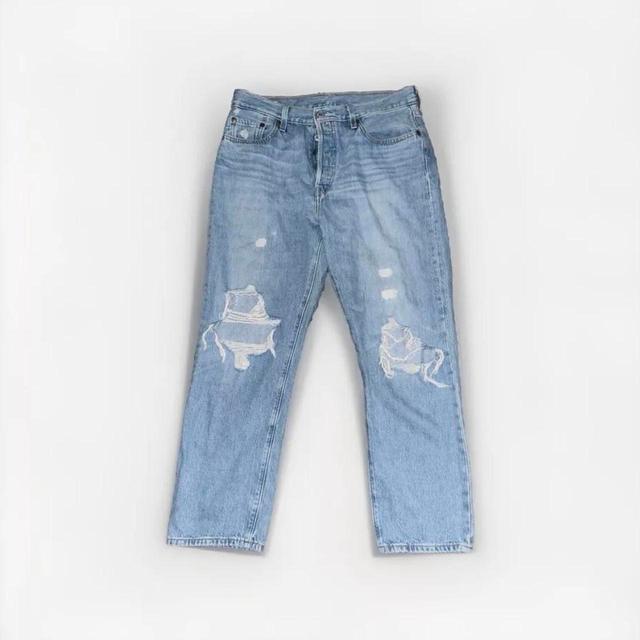 Levi's Women's High waisted Distressed Jeans - Blue - 29" on Productcaster.