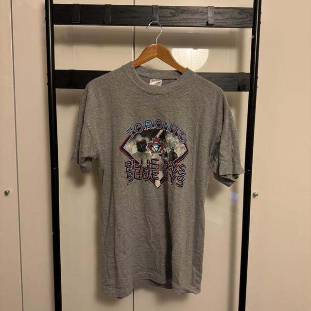 Vintage Men's T-shirt - Grey - L on Productcaster.