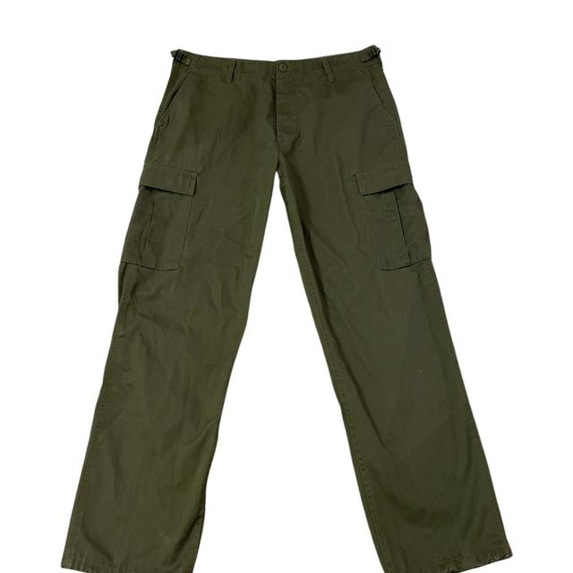 Women's Trousers - Green/Khaki - UK 36 on Productcaster.