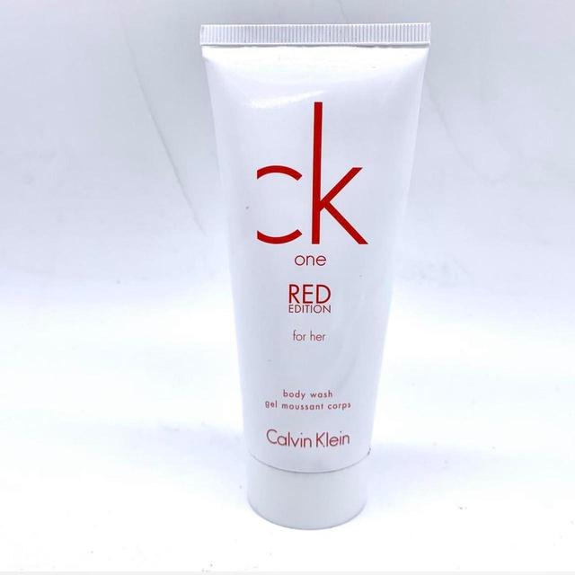 Calvin Klein Body wash - Red/White on Productcaster.