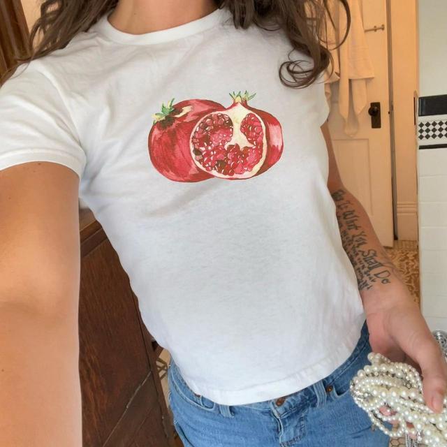 Vintage Women's Crop top - White/Red - S on Productcaster.