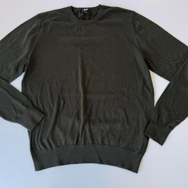 UNIQLO Men's Jumper - Green/Khaki - M on Productcaster.