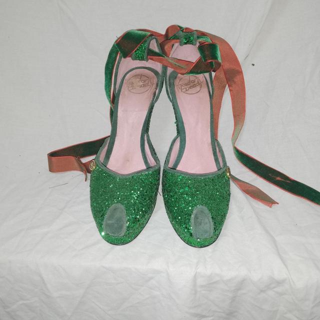 Red or Dead Women's Footwear - Green - UK 4 on Productcaster.