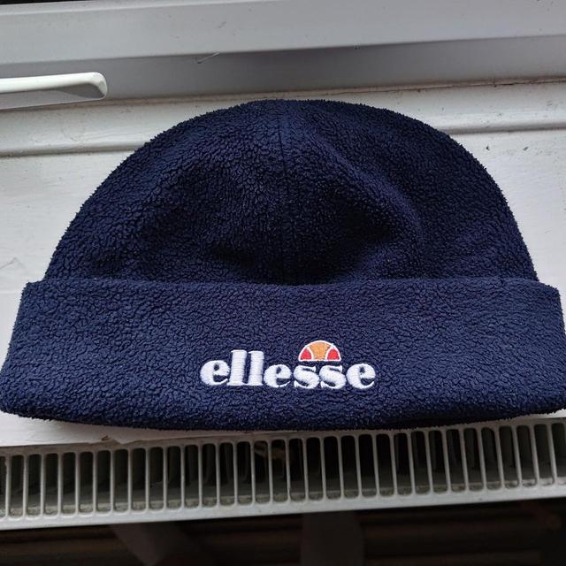 Ellesse Men's Beanies - Navy on Productcaster.