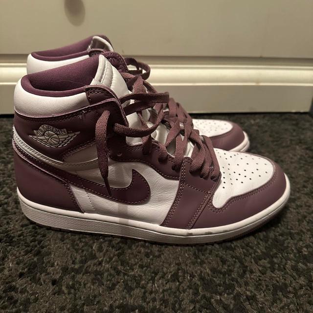 Jordan Men's Trainers - Burgundy - UK 8.5 on Productcaster.