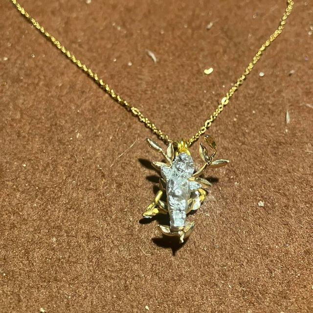 Custom Women's Necklace - Gold on Productcaster.