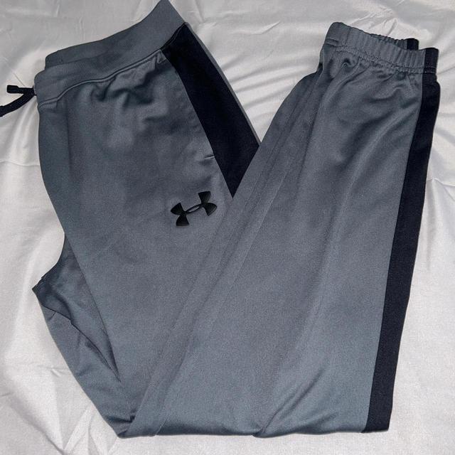 Under Armour Kids' Sweatpants - Grey on Productcaster.