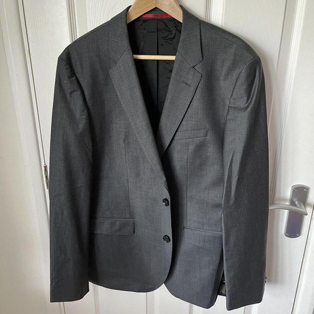 Hugo Boss Men's Coat - Grey on Productcaster.