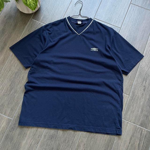 Umbro Men's T-shirt - Navy - XL on Productcaster.