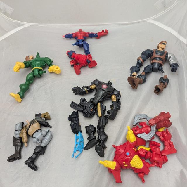 Marvel Action figure - Multi on Productcaster.