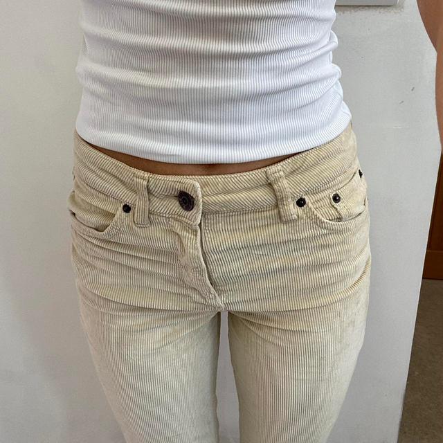 Urban Outfitters Women's Jeans - Cream - 26" on Productcaster.