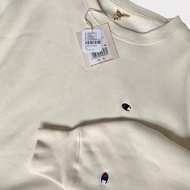 Champion Men's Sweatshirt - Cream - XL on Productcaster.